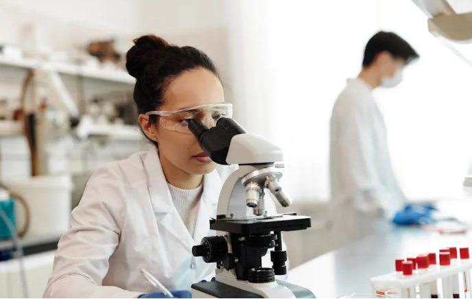 qPCR 法とは何ですか?またどのように機能しますか?